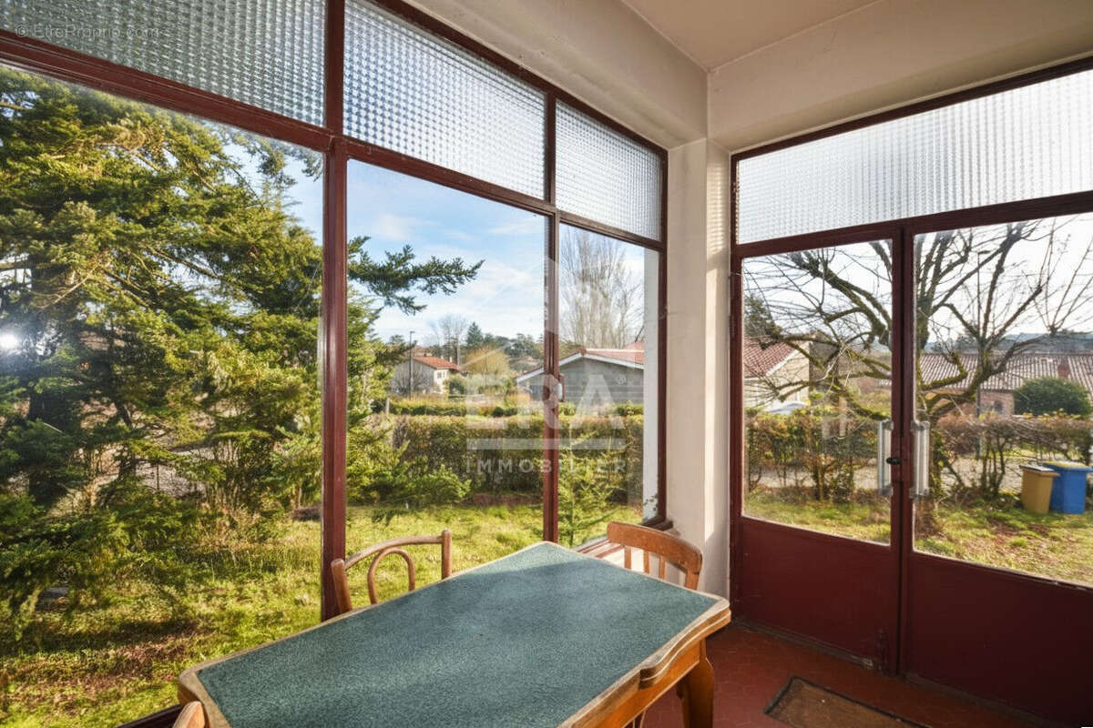 Maison à CHAZAY-D'AZERGUES