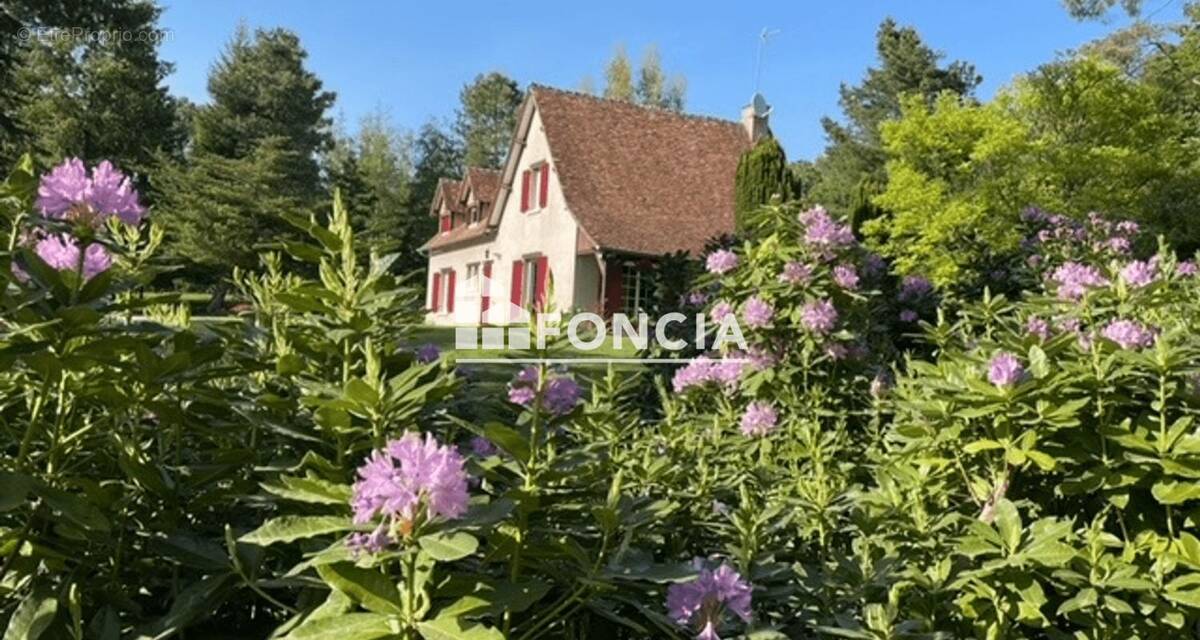 Maison à AIGNE