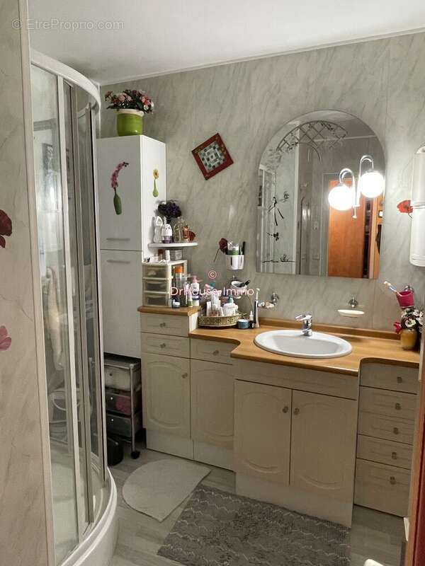 Appartement à MANTES-LA-VILLE