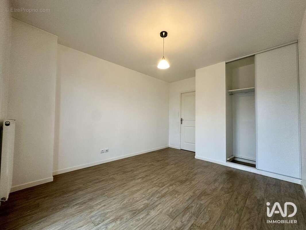 Photo 6 - Appartement à VILLECRESNES