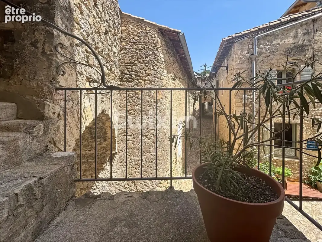 MIRMANDE – Maison de caractère avec vue exceptionnelle et sans aucun vis-à-vis - photo 13