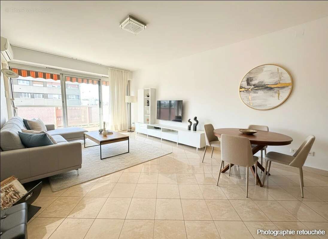 Appartement à MARSEILLE-6E