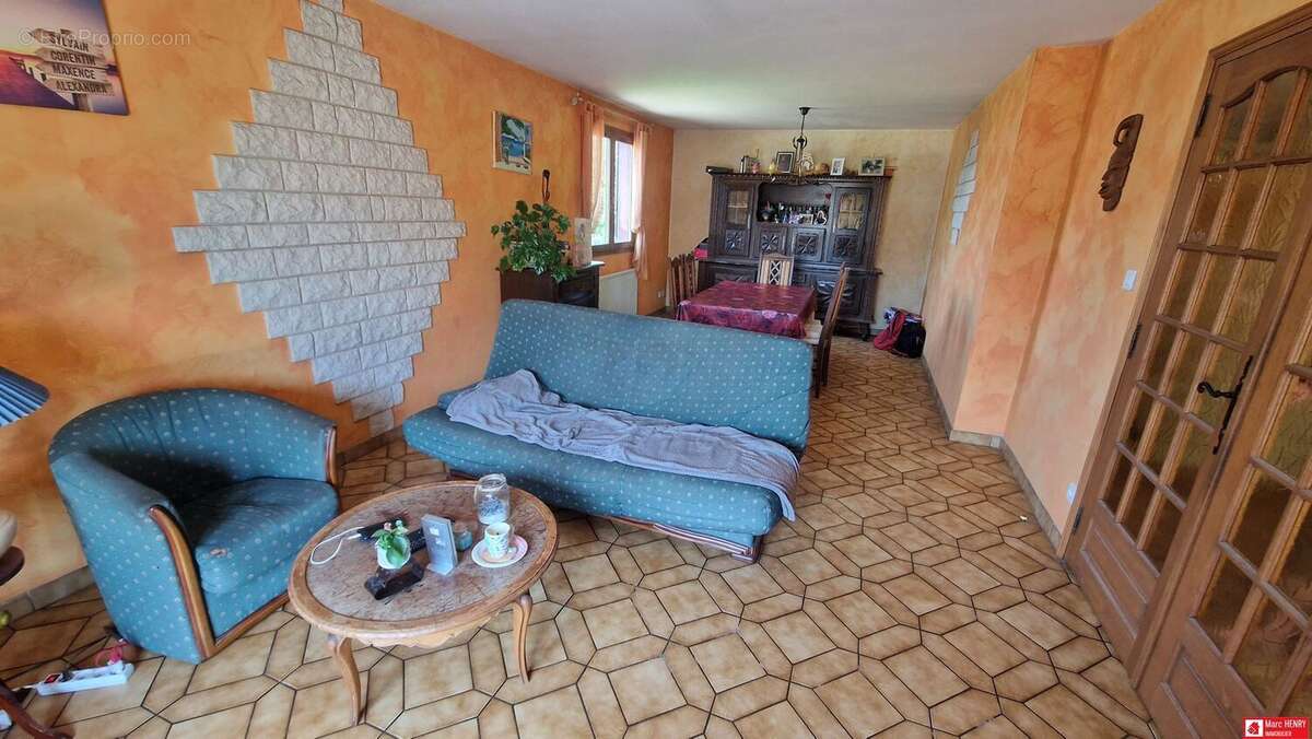Maison 142 m² à Saint-Ame  - photo 4