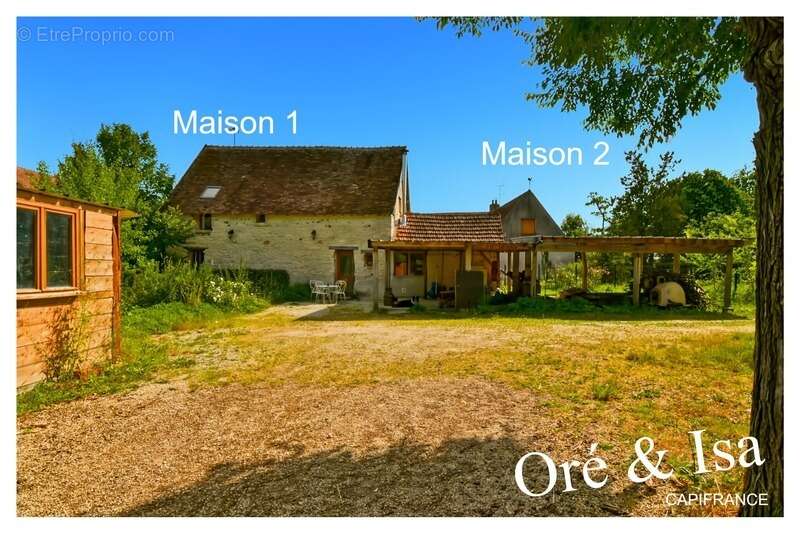 Propriété à vendre à Touchay : 2 maisons avec 4.5 hectares TOUCHAY (18) - photo 2