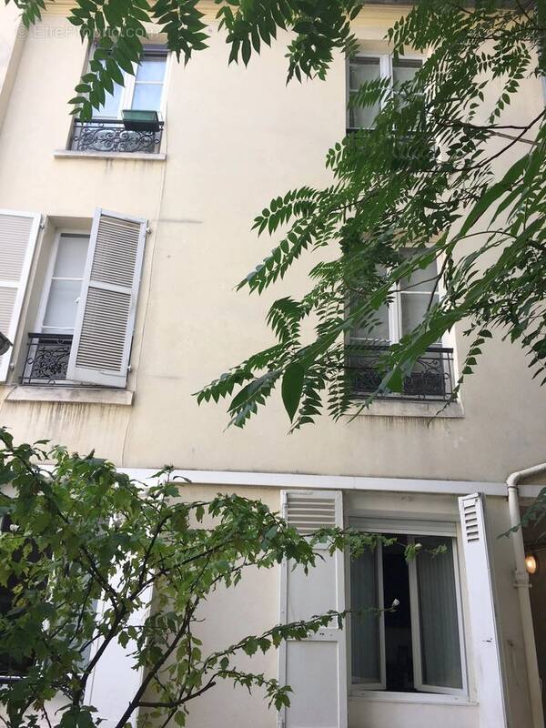 Appartement à PARIS-12E