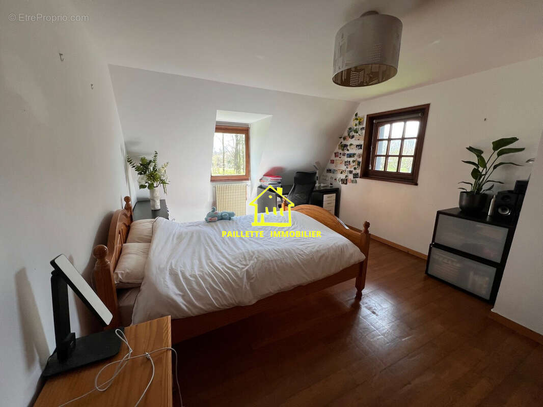 Maison à SAINT-ROMAIN-DE-COLBOSC