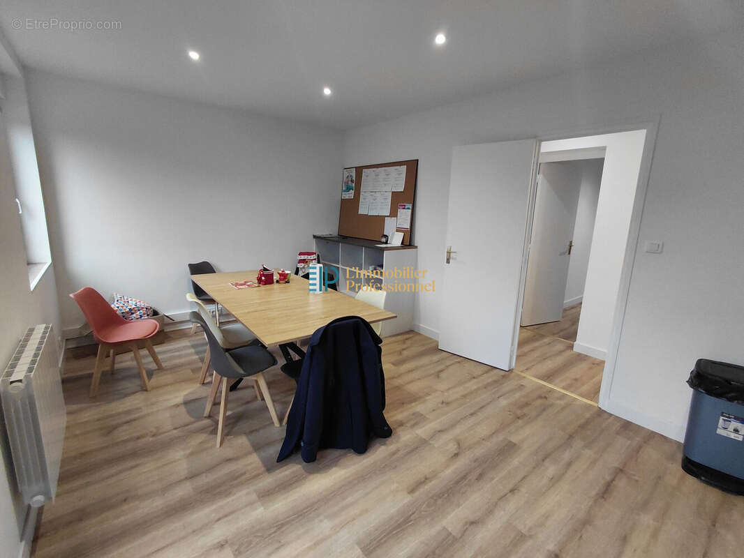 Commerce à ERGUE-GABERIC