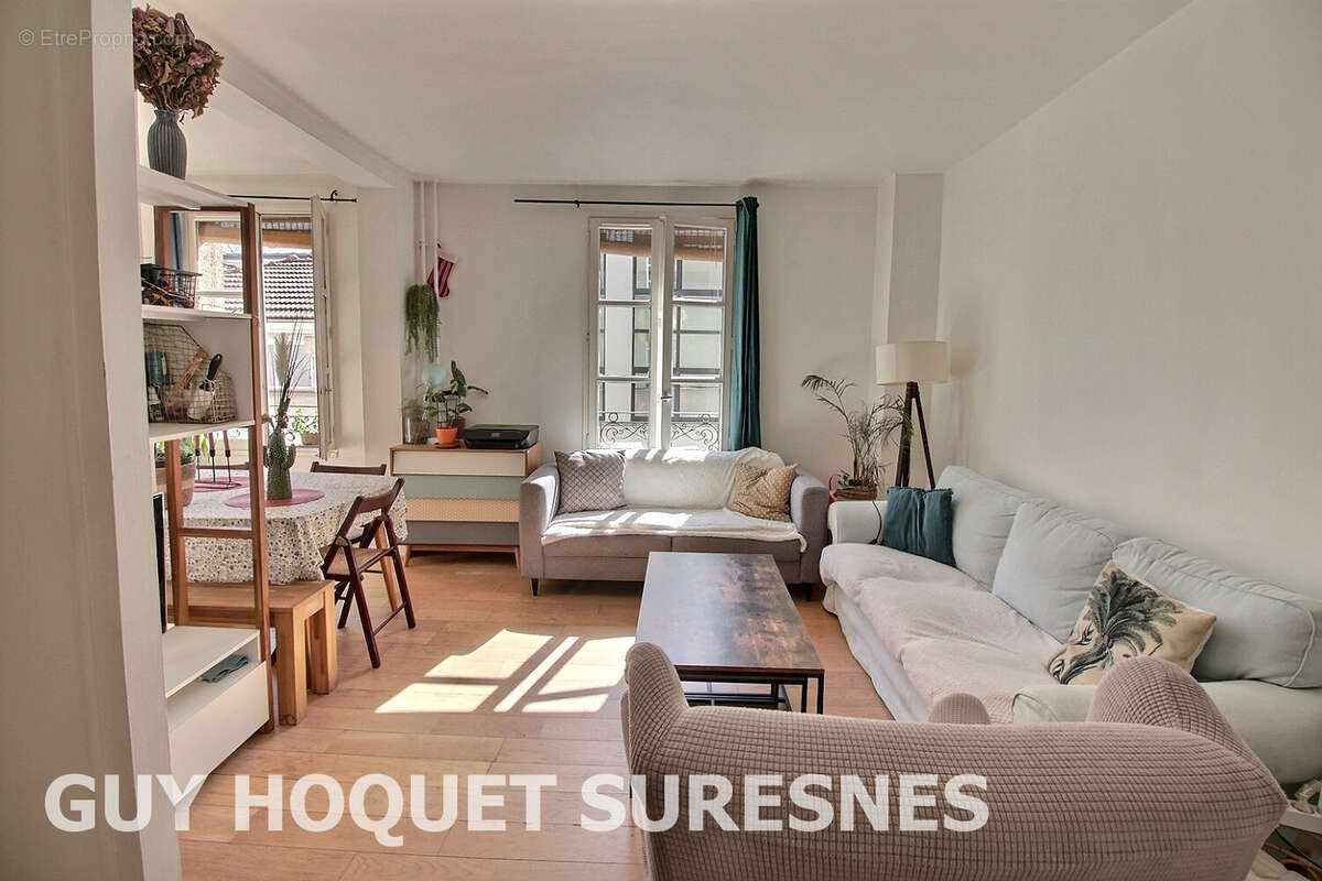Appartement à SURESNES