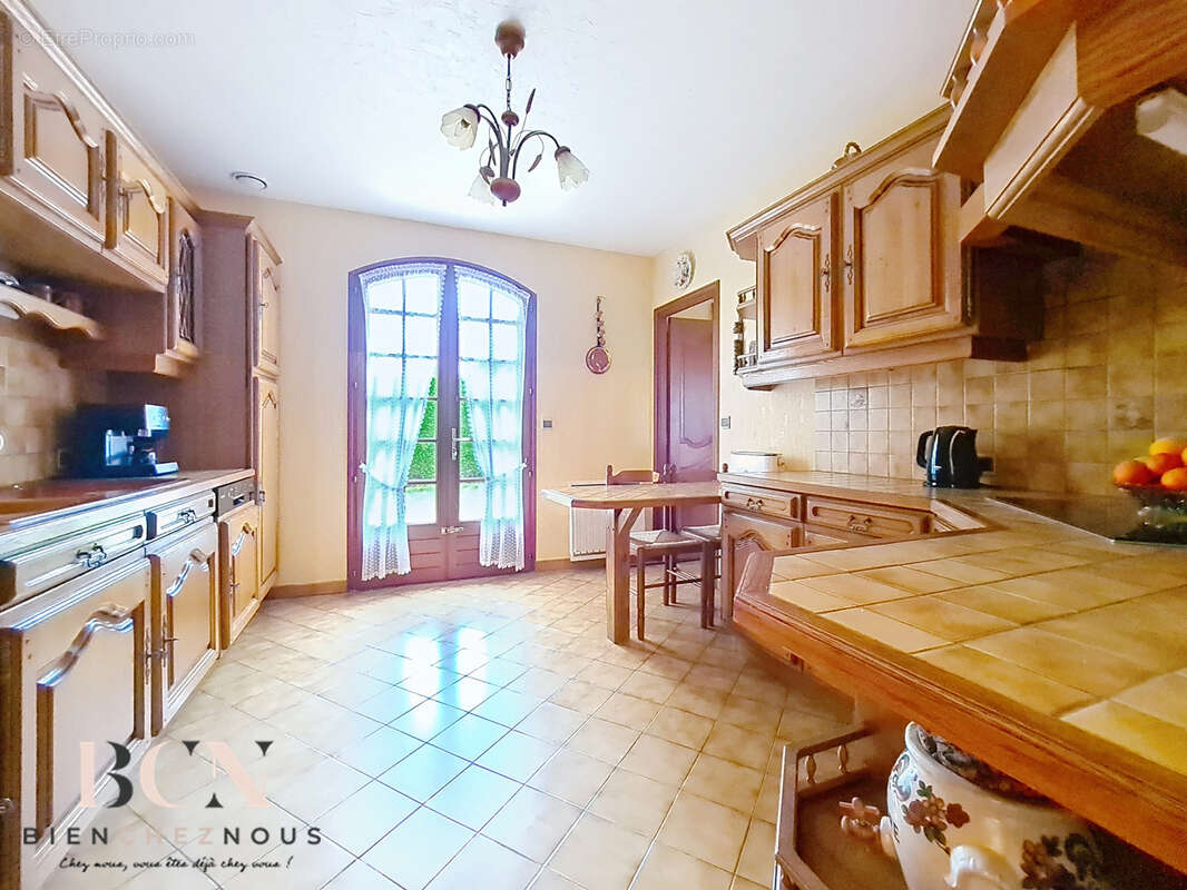 Maison à MONTSOULT