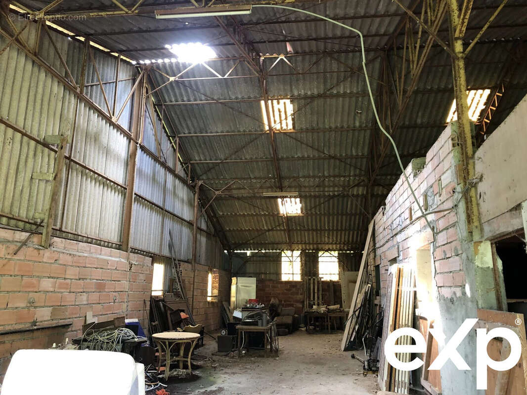 Commerce à BAGAT-EN-QUERCY