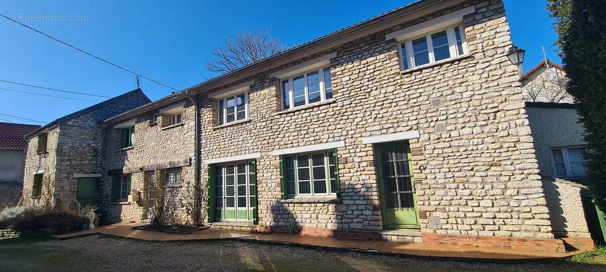 Appartement à MONTAINVILLE