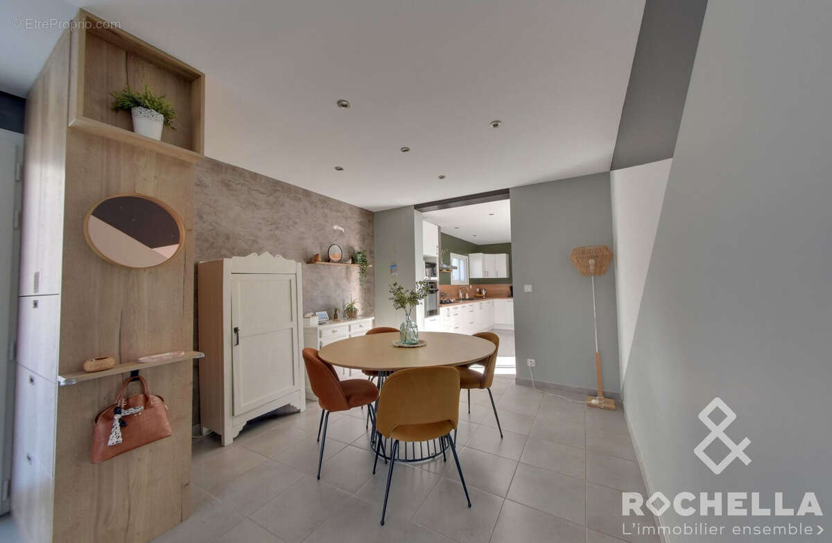 Maison à AIGREFEUILLE-D'AUNIS