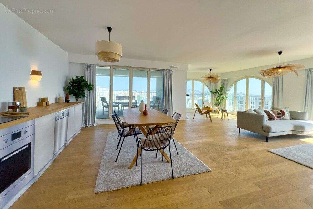 Appartement 126 m² à Marseille-2e  - photo 2