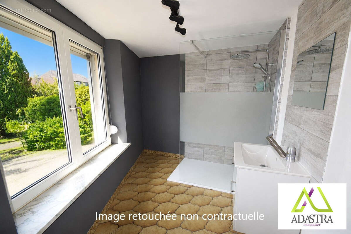 Maison 93 m² à Wittenheim  - photo 6