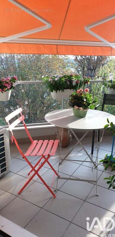 Photo 9 - Appartement à NOGENT-SUR-MARNE