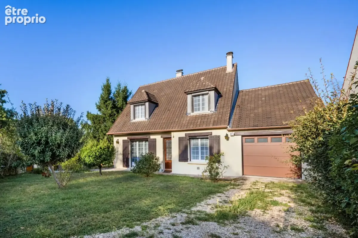 Maison à COUPVRAY