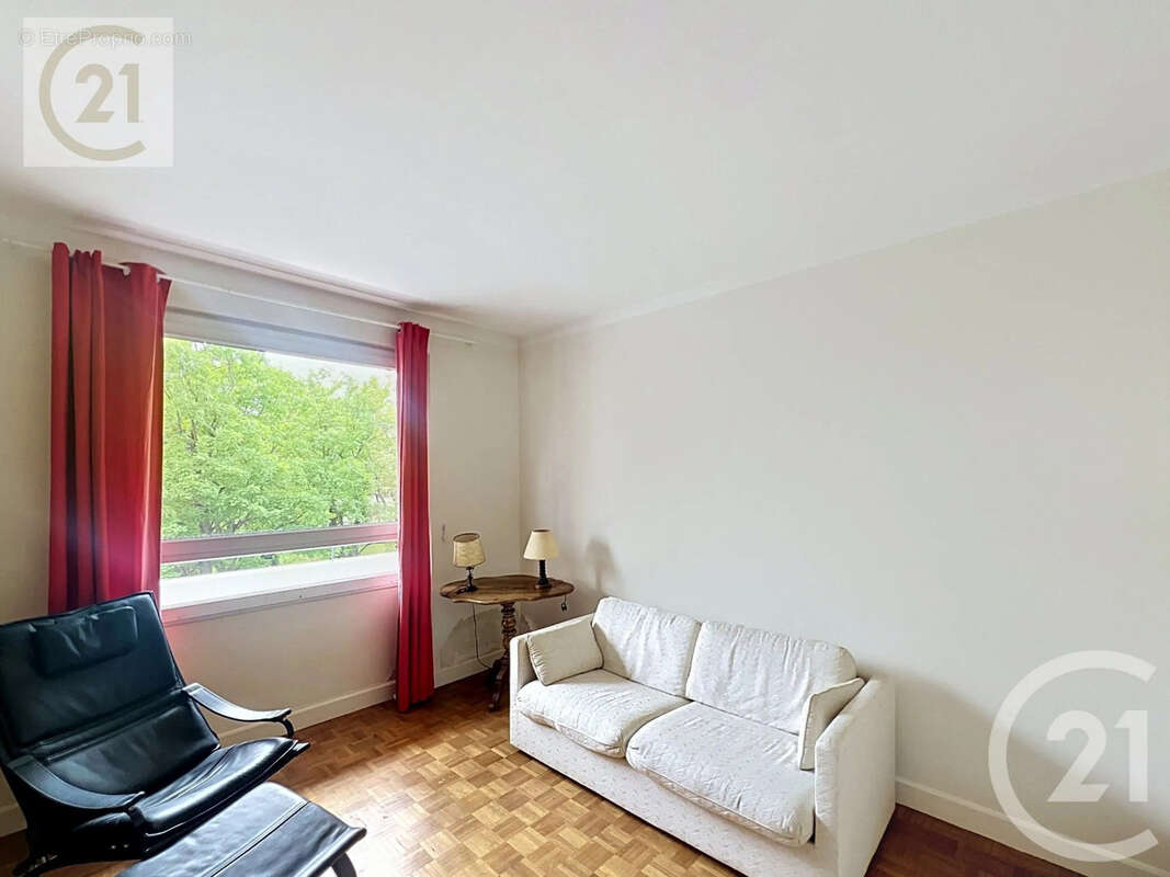 Appartement à SAINT-CLOUD