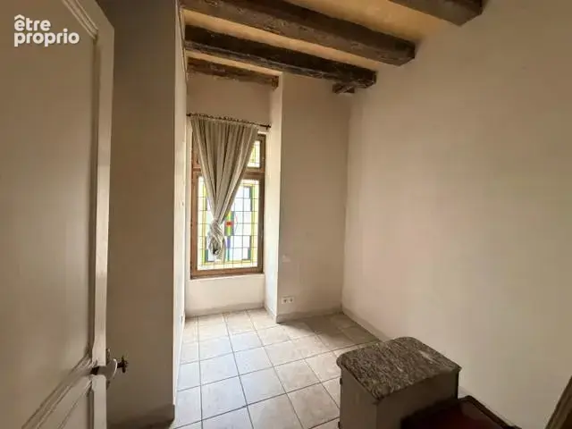 Appartement 4 pièces 69 m² à vendre à Saumur (49400) - photo 2