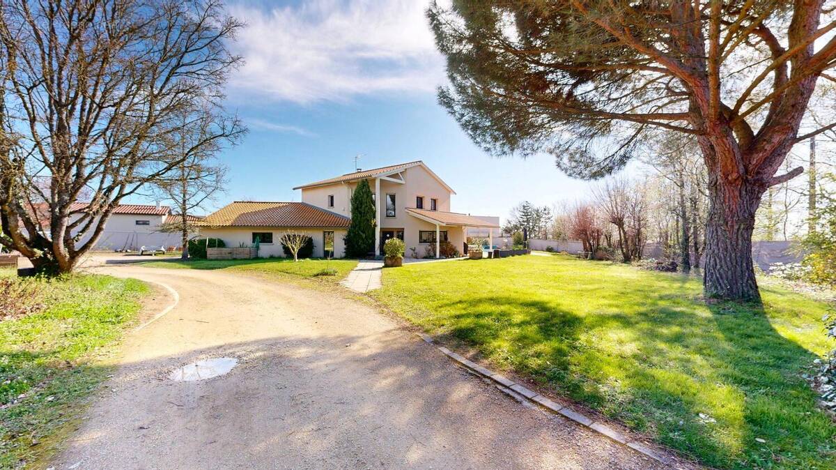 Maison à FRANCHEVILLE