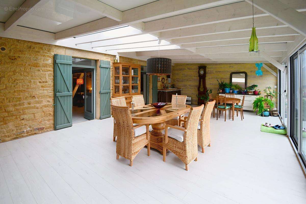 Belle maison de caractère à Lexy, 208m2 + véranda 55m2 + grenier aménageable de 75m2 , terrain plus de 6 ares, garage - photo 25
