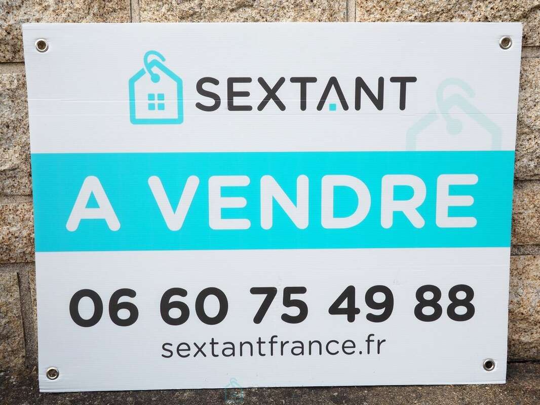 Belle parcelle de terrain à bâtir de 860 m² idéalement située - Proche Port Tudy -  Parcelle divisible - photo 3