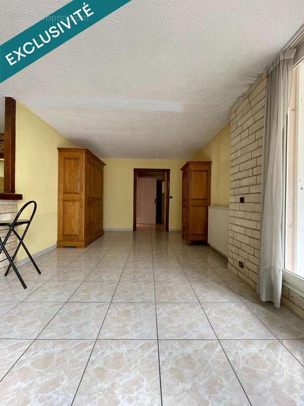 Photo 2 - Appartement à CHAMPS-SUR-MARNE