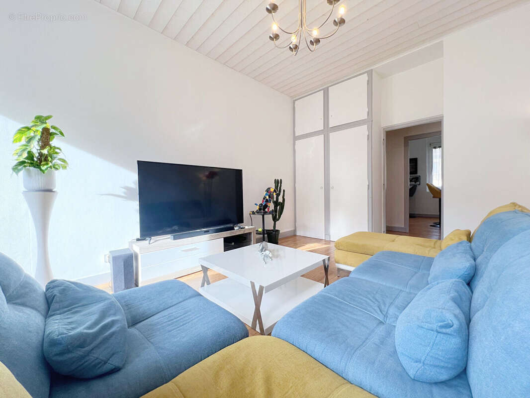 Appartement à CLUSES