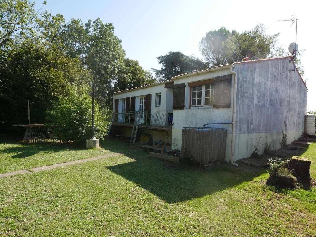 Maison à SAINT-CHRISTOPHE
