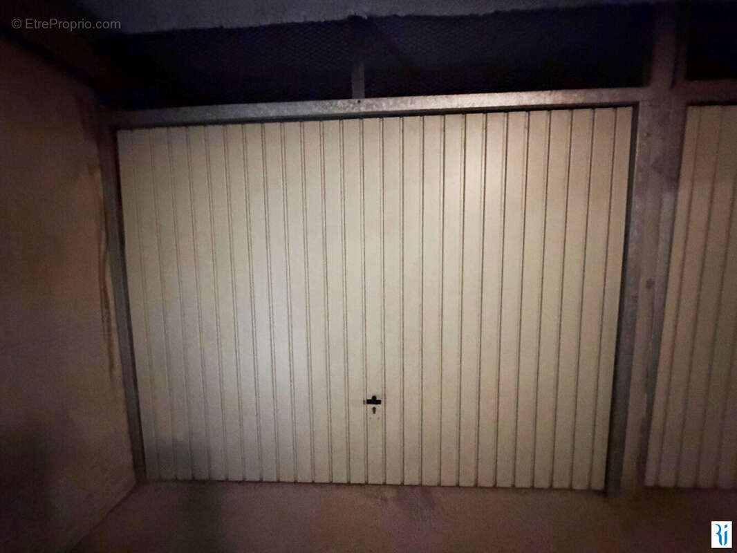 Appartement à MONT-SAINT-AIGNAN