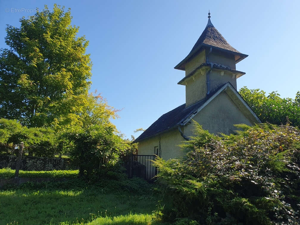 Maison à MARCILLAC-LA-CROISILLE