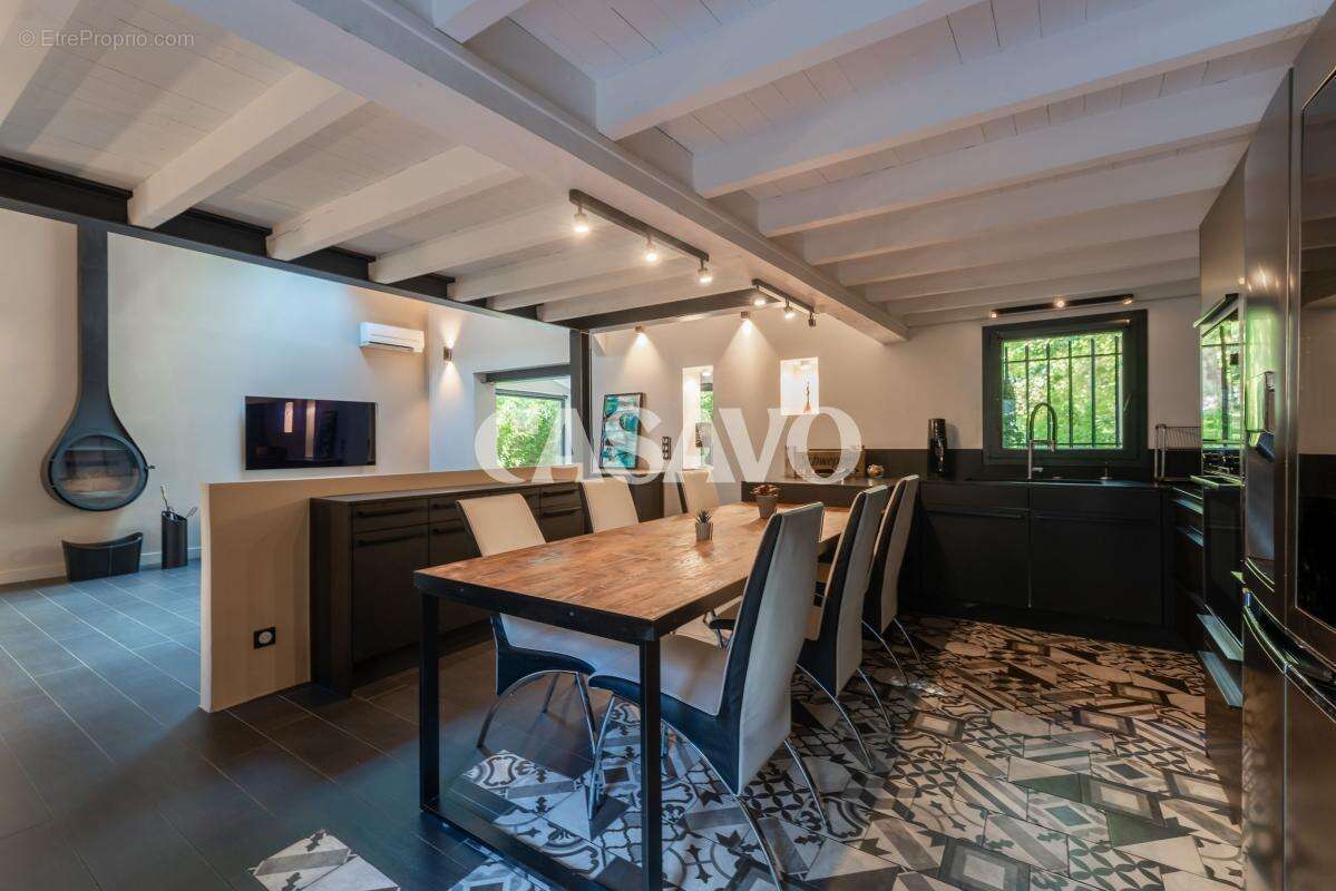 Maison à AIX-EN-PROVENCE