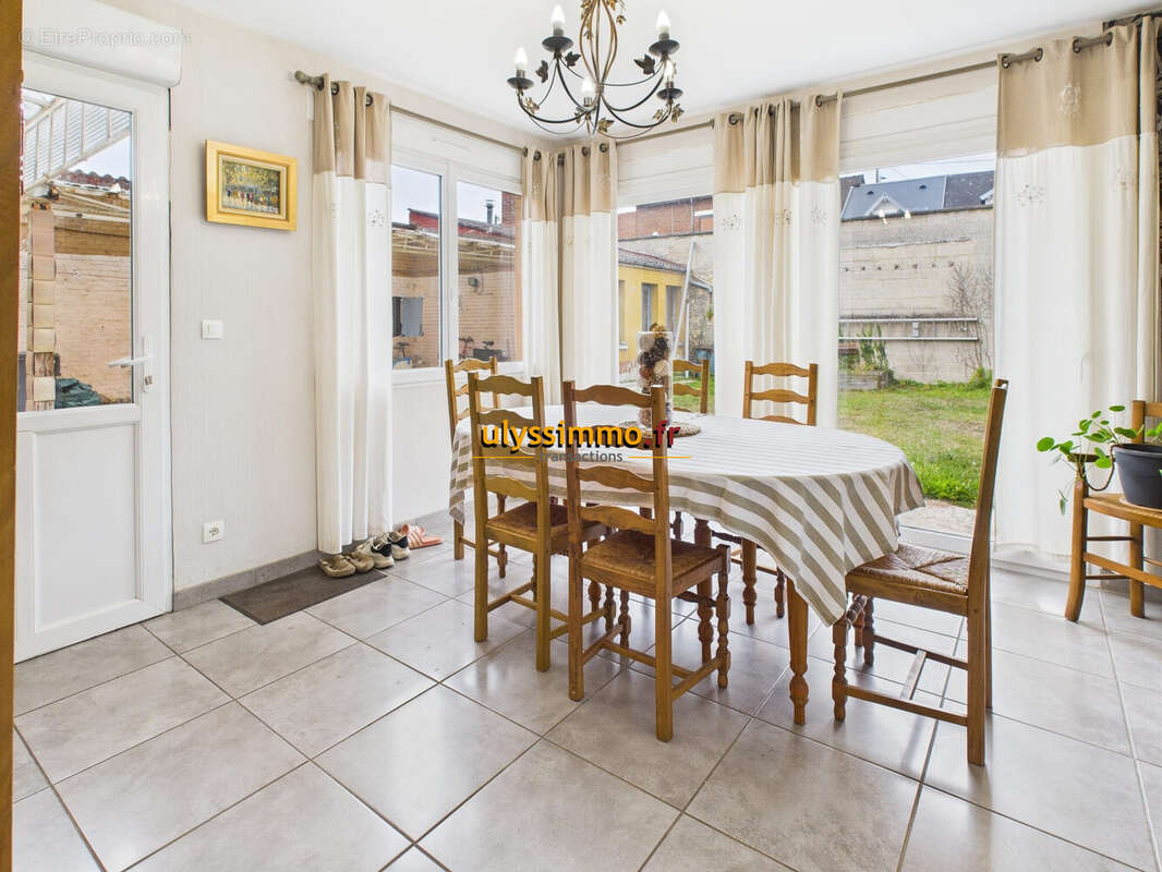 Maison à CORBIE