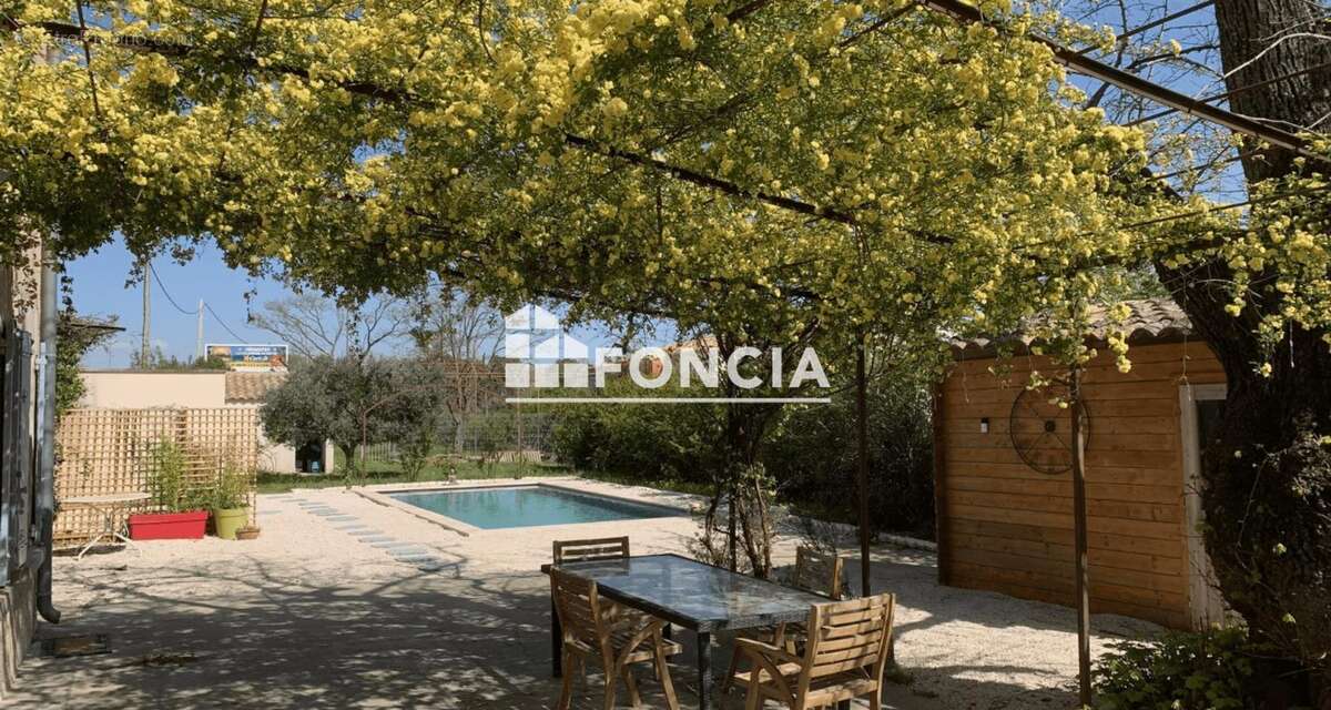 Appartement à LE PONTET