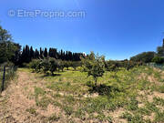 Terrain à PEZILLA-LA-RIVIERE