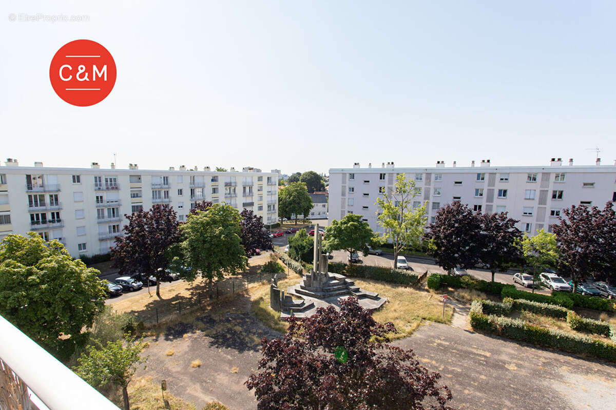 Appartement à REZE