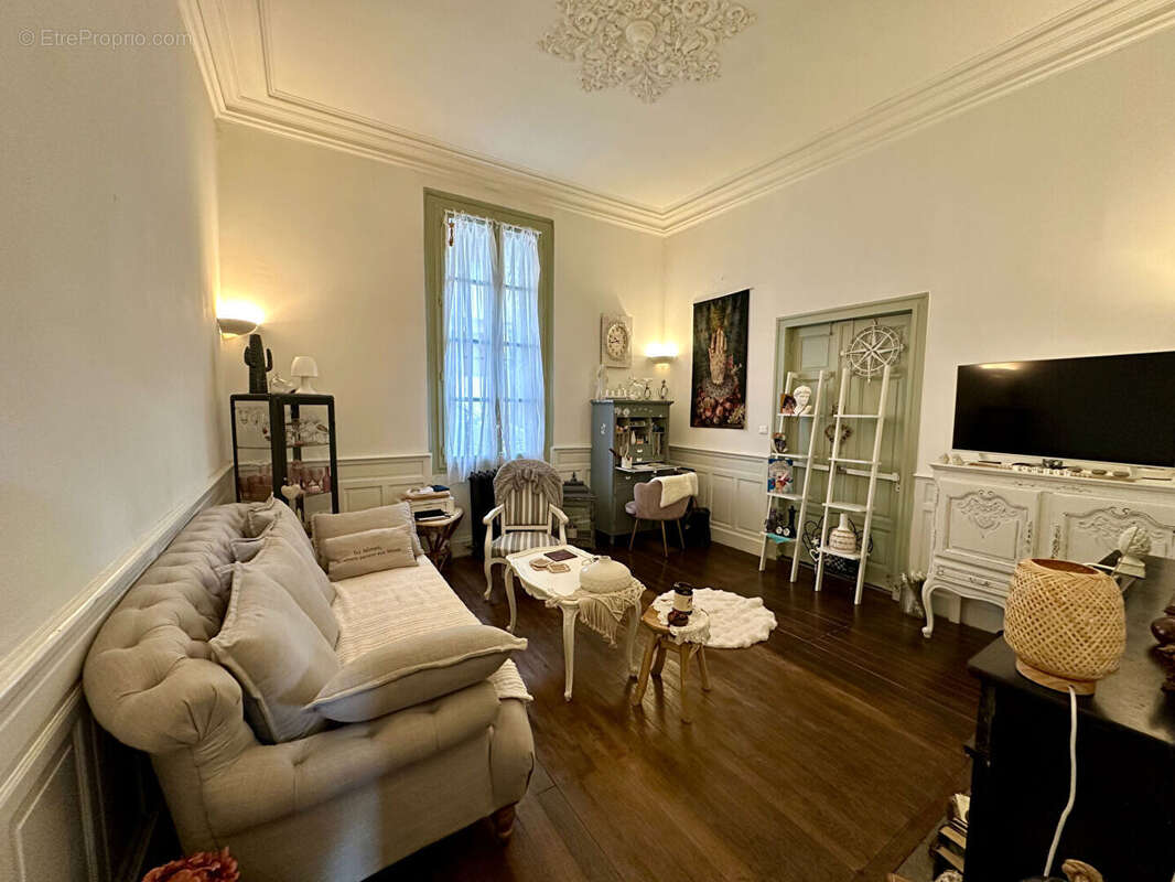 Appartement à NIMES