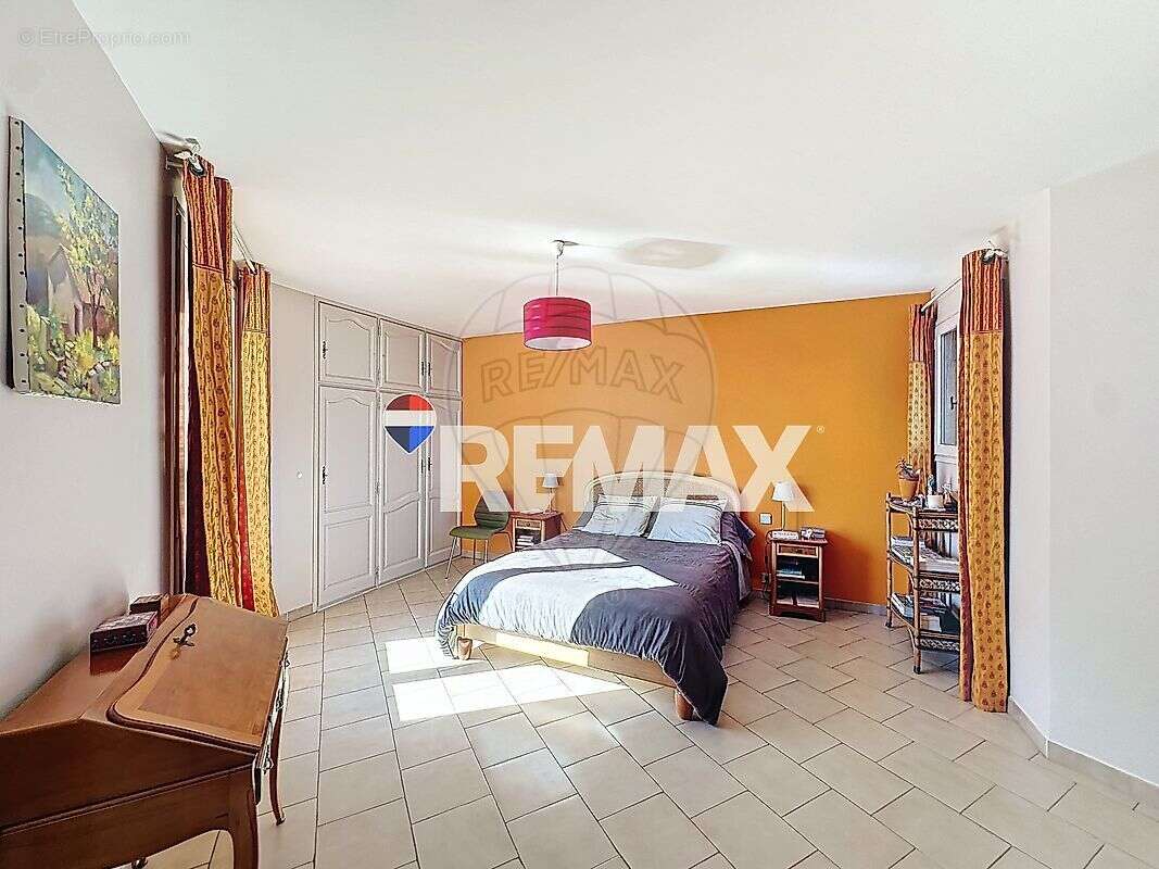 Maison à BOISSET-ET-GAUJAC