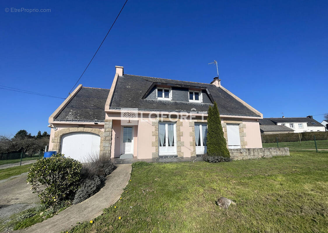 Maison à MUZILLAC