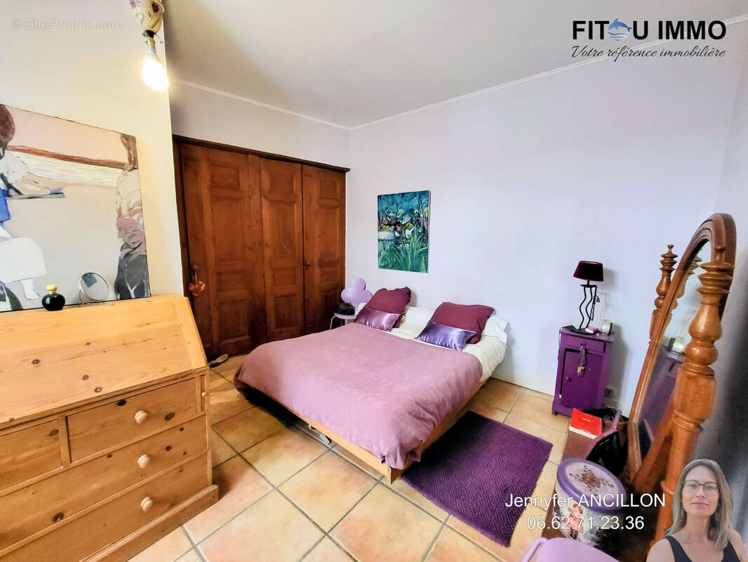 Maison de village 214 m2   3 niveaux   Garage 90 m2   Terrasse   Fitou - photo 10
