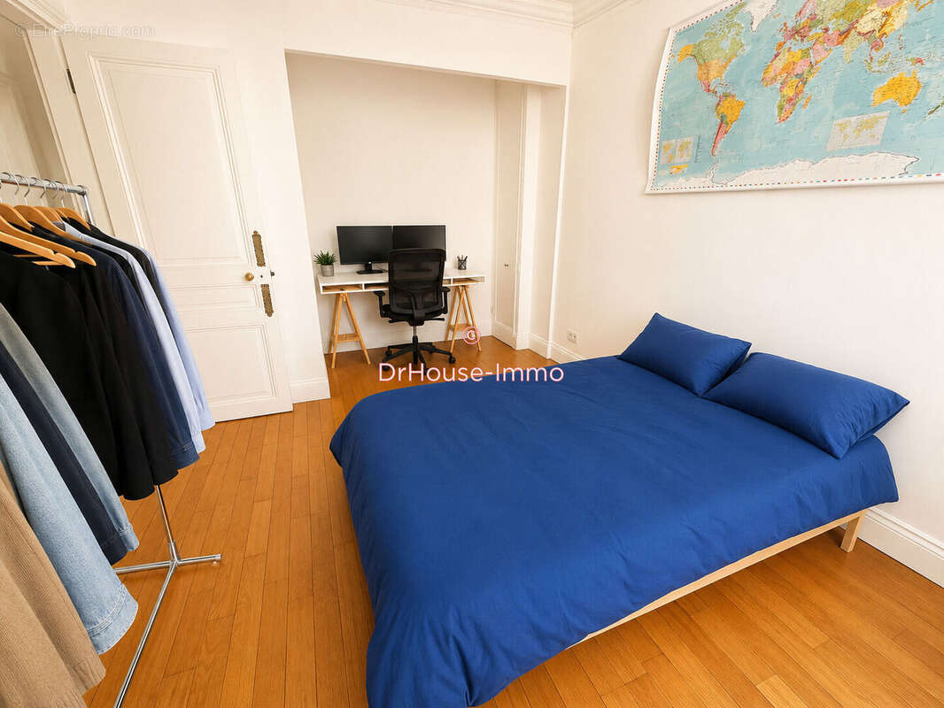 Appartement à PARIS-10E