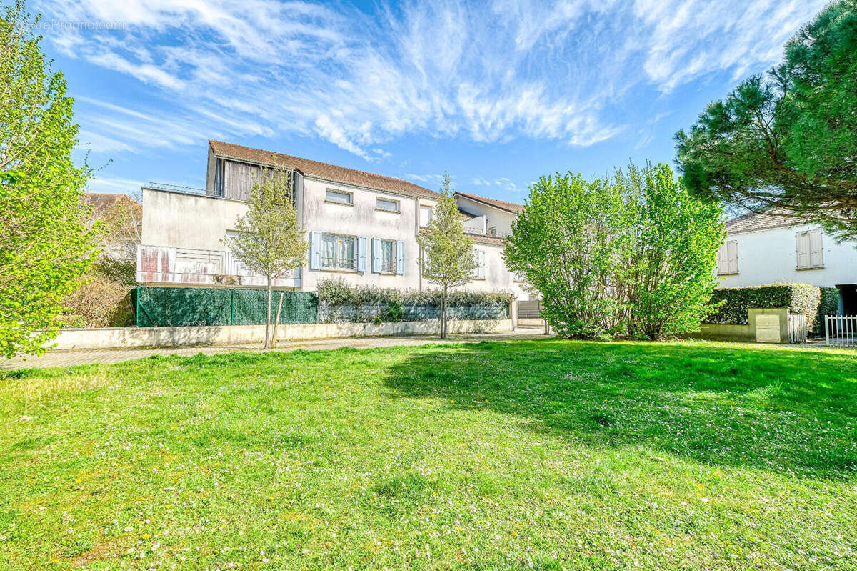 Appartement à CHESSY