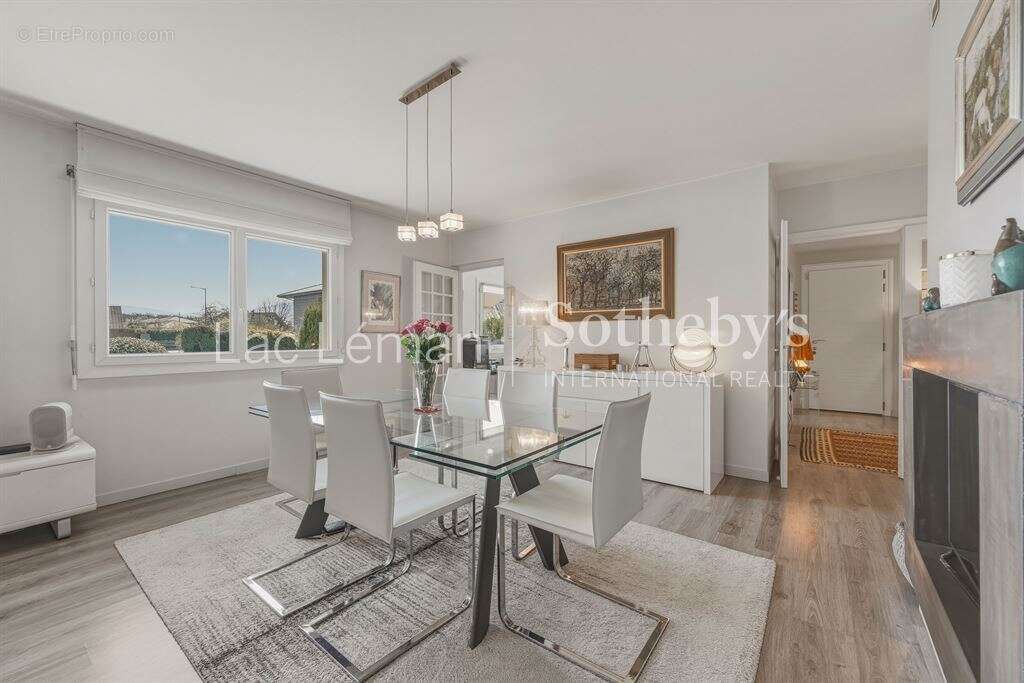 Maison à CHENS-SUR-LEMAN