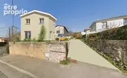 Maison à FLEURIEU-SUR-SAONE