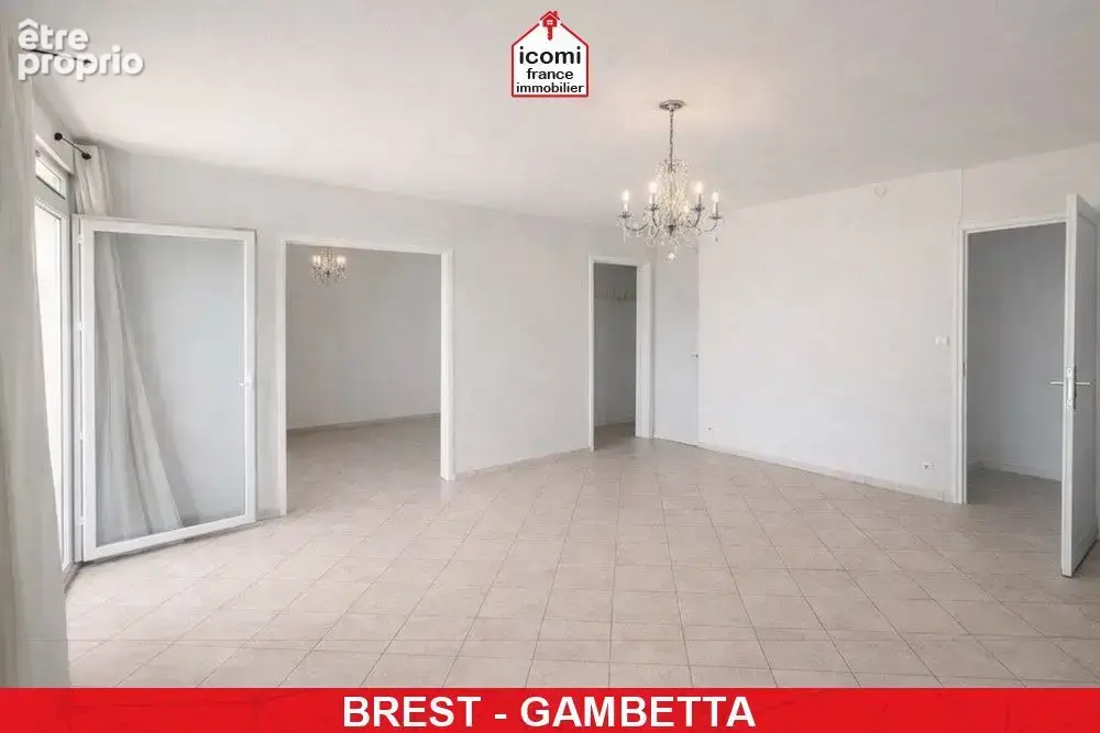 Finistere - brest (29200) - a vendre - appartement - t4 - 2 chambres - vue mer - dalle beton - ascenseur - proche gare - dpe d - - photo 3