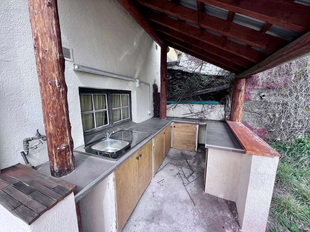 Maison 65 m² à Roure  - photo 12