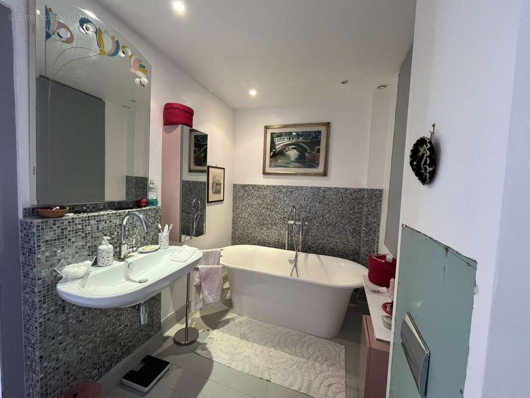 Maison à CASTILLONNES