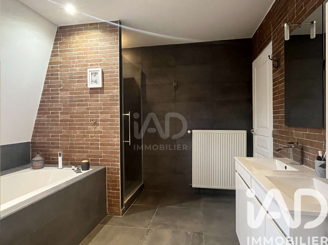 Photo 4 - Maison à ROUBAIX