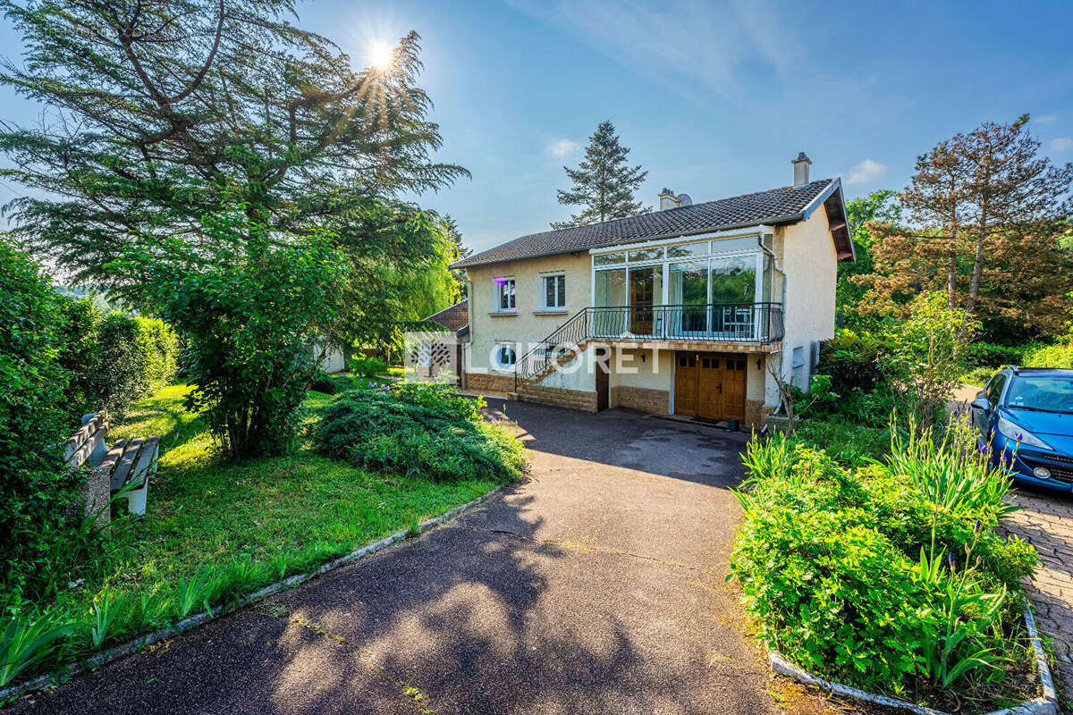 Maison à SAINT-GERMAIN-SUR-L&#039;ARBRESLE