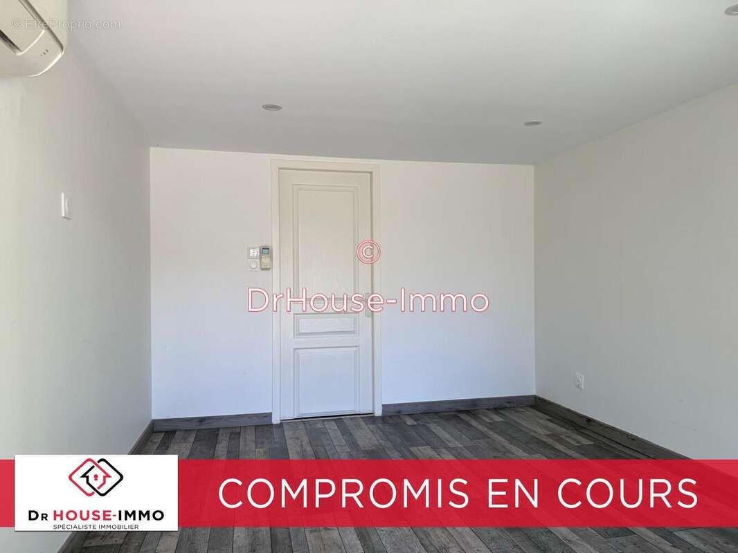 Maison à SAINT-VICTORET