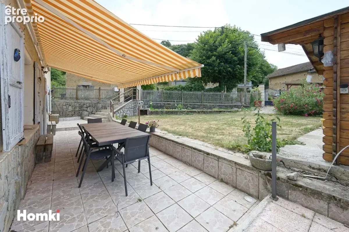 Maison avec dépendances et grand terrain – Chirens - photo 3